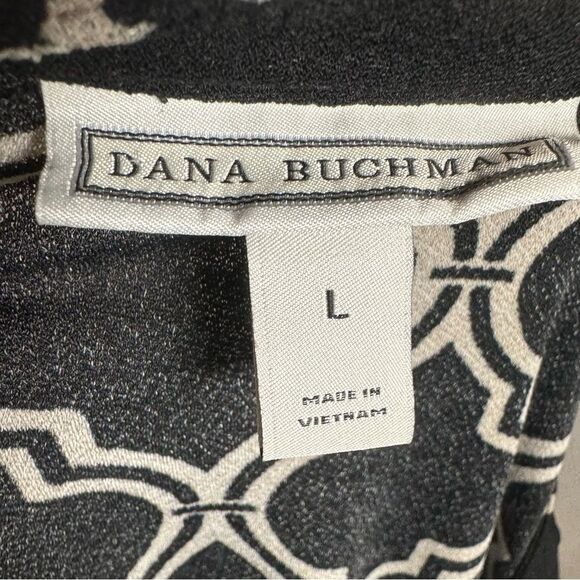 Dana Buchman vneck black and tan geometric print top size large - Picture 4 of 6